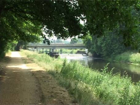 Weeze : An der Niers und in der Nähe von Schloss Wissen ( Juli 2005 )